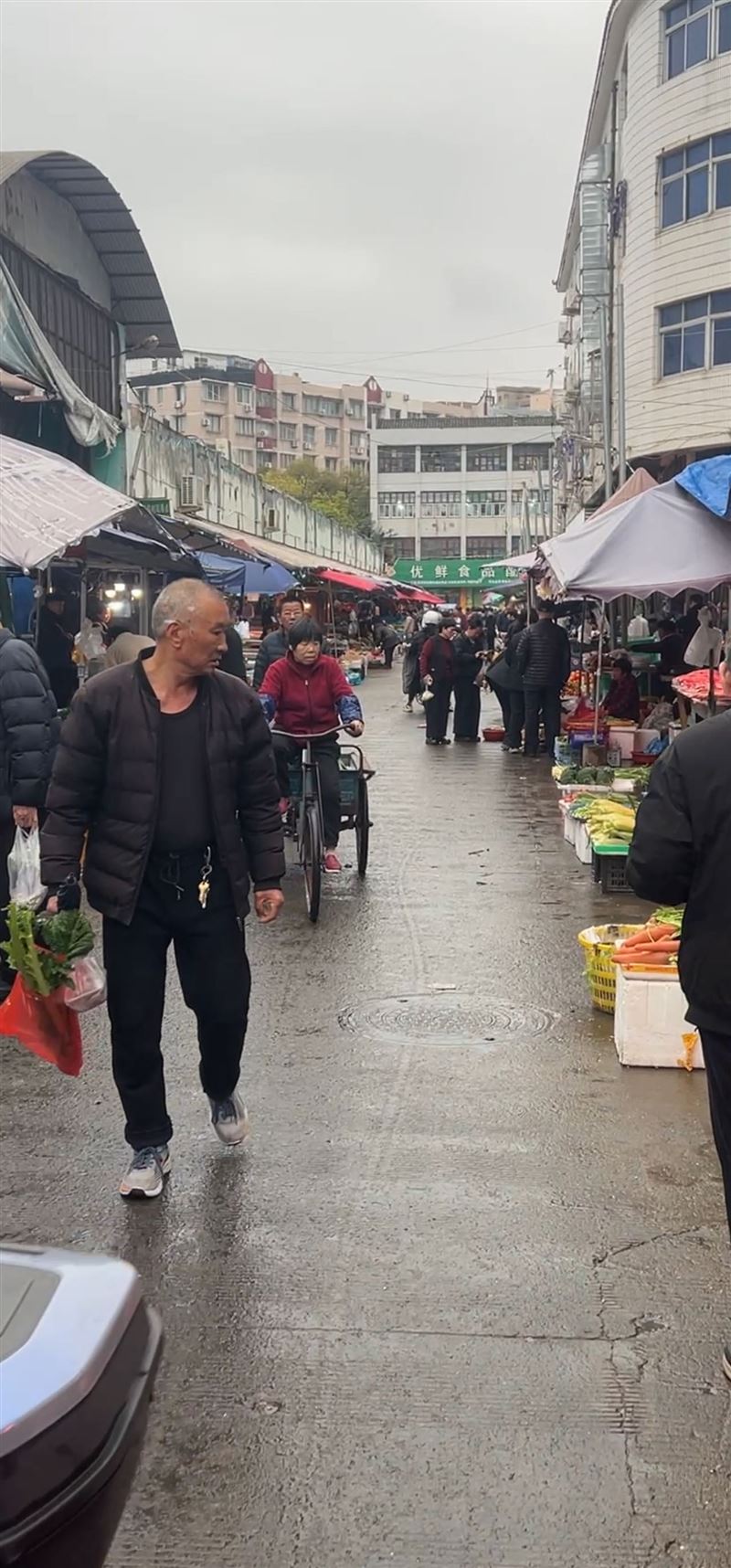 无转让费!瑞安十八家农贸市场摊位急转月租2000 人流超大十八家市场档口转租
